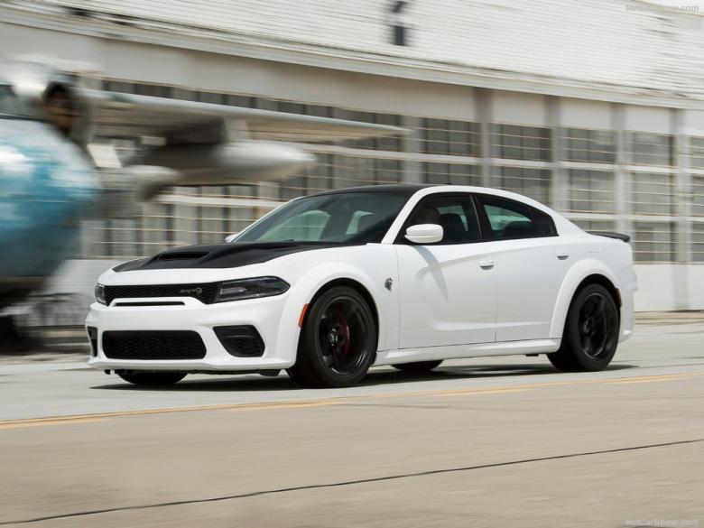 2021款道奇电动版SRT Hellcat Redeye