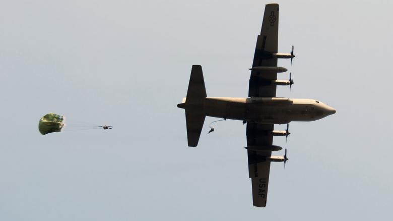 C-130大力神运输机