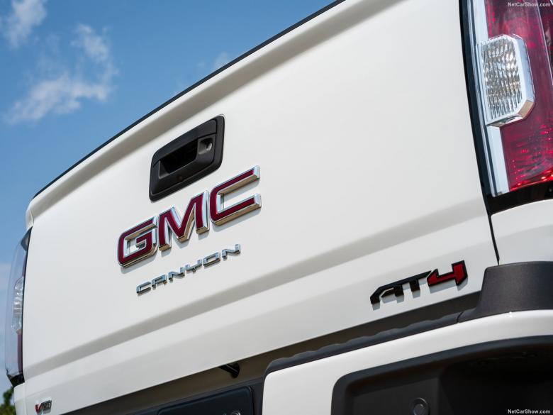 2021款GMC Canyon AT4越野性能版