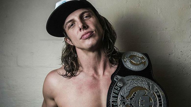 美国职业摔跤手Matt Riddle